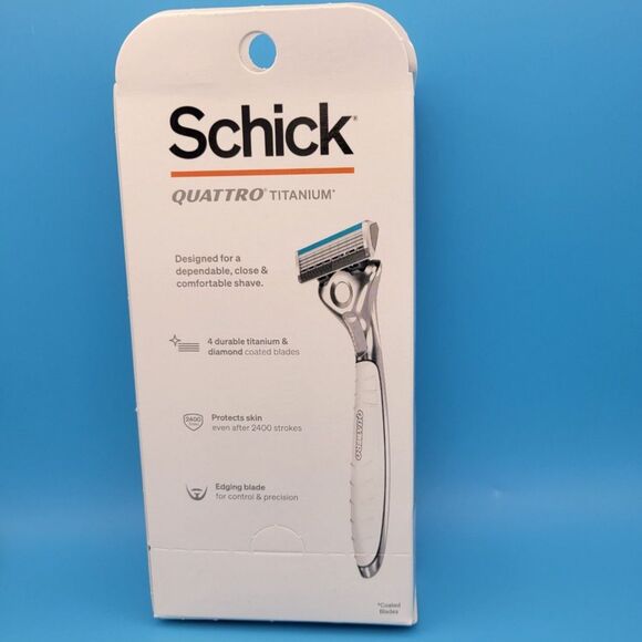 SEALED Schick Quatro Titanium Razor - Handle + 4 Cartidges - New in Box - Picture 2 of 5